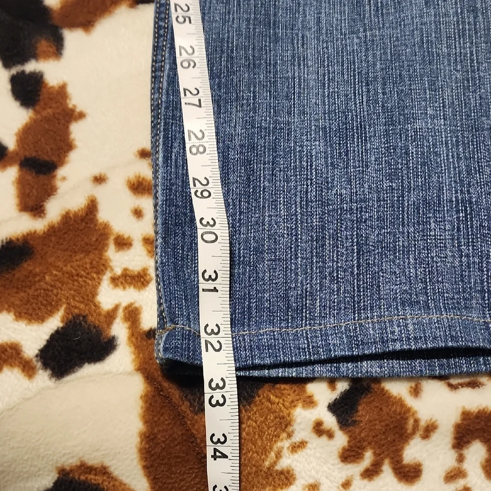 Wrangler Women's Indigo Boot Cut Jeans - Picture 9 of 9